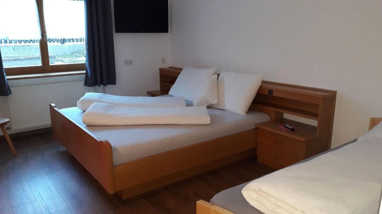 B&B Fruehlingsheim Racines Luaran gambar